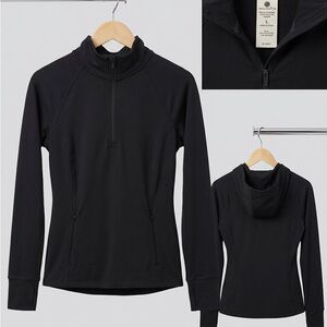 Yogalicious Polar Lux Bunny Slope Black Half-Zip Hoodie Pullover EUC Large